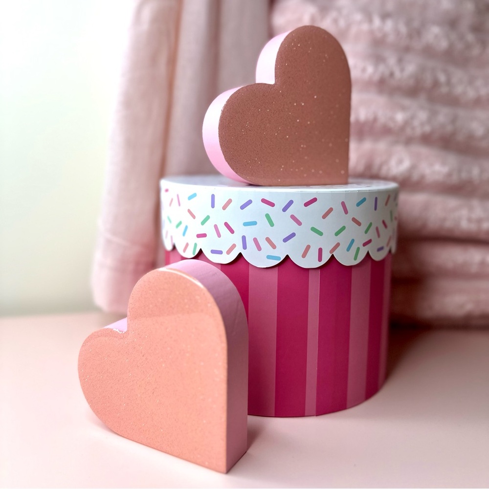 Pink Heart Shelf Decor